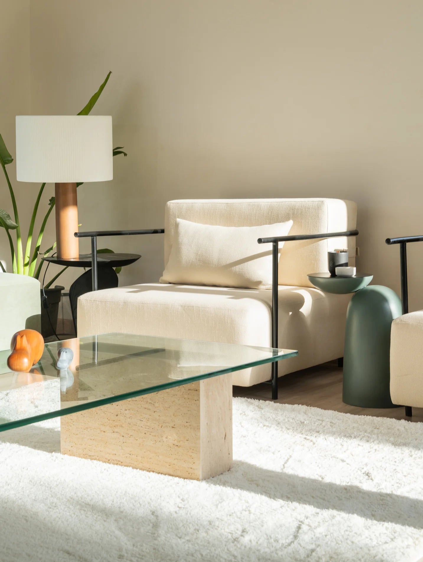 Sora coffee table