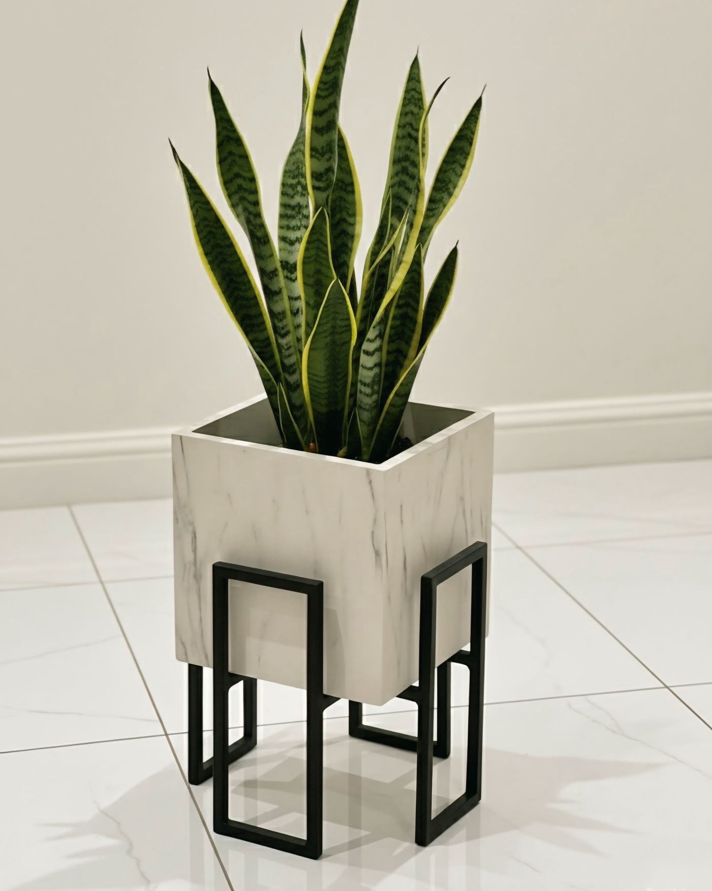 Black Stand white plant pot (2 sizes Available) Alike Marble