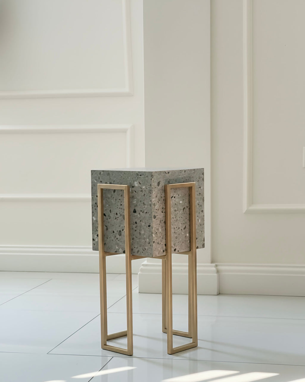 Gold Stand Grey stone plant pot (2 sizes Available)