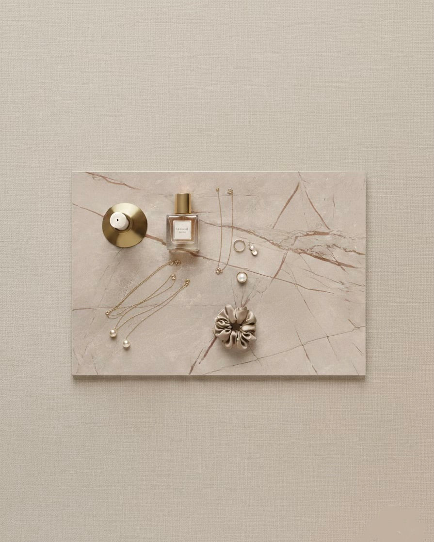Glossy grayish marble alike platters