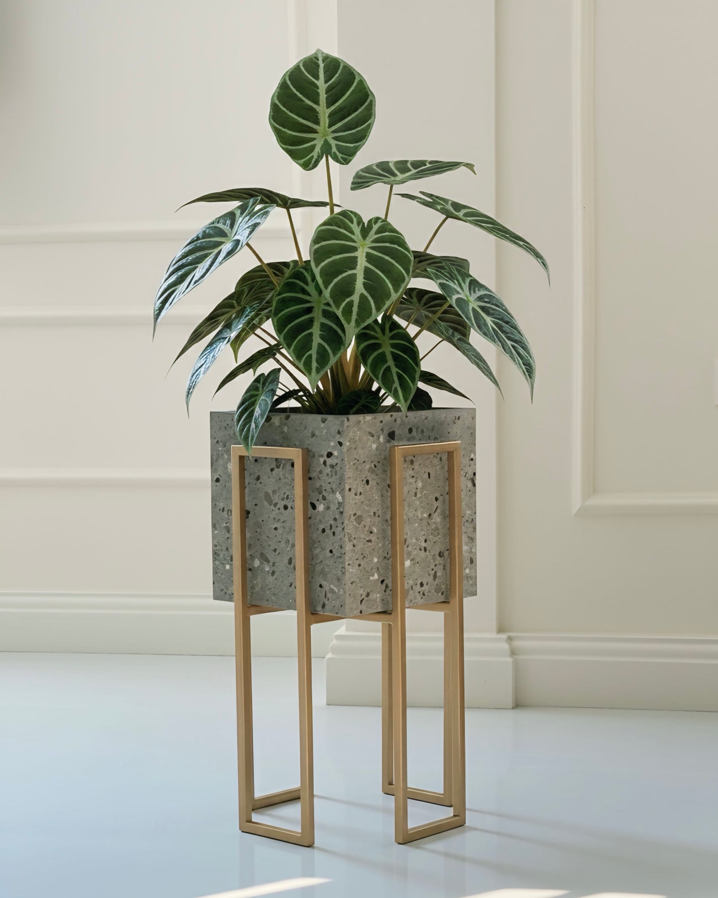 Gold Stand Grey stone plant pot (2 sizes Available) Alike Marble