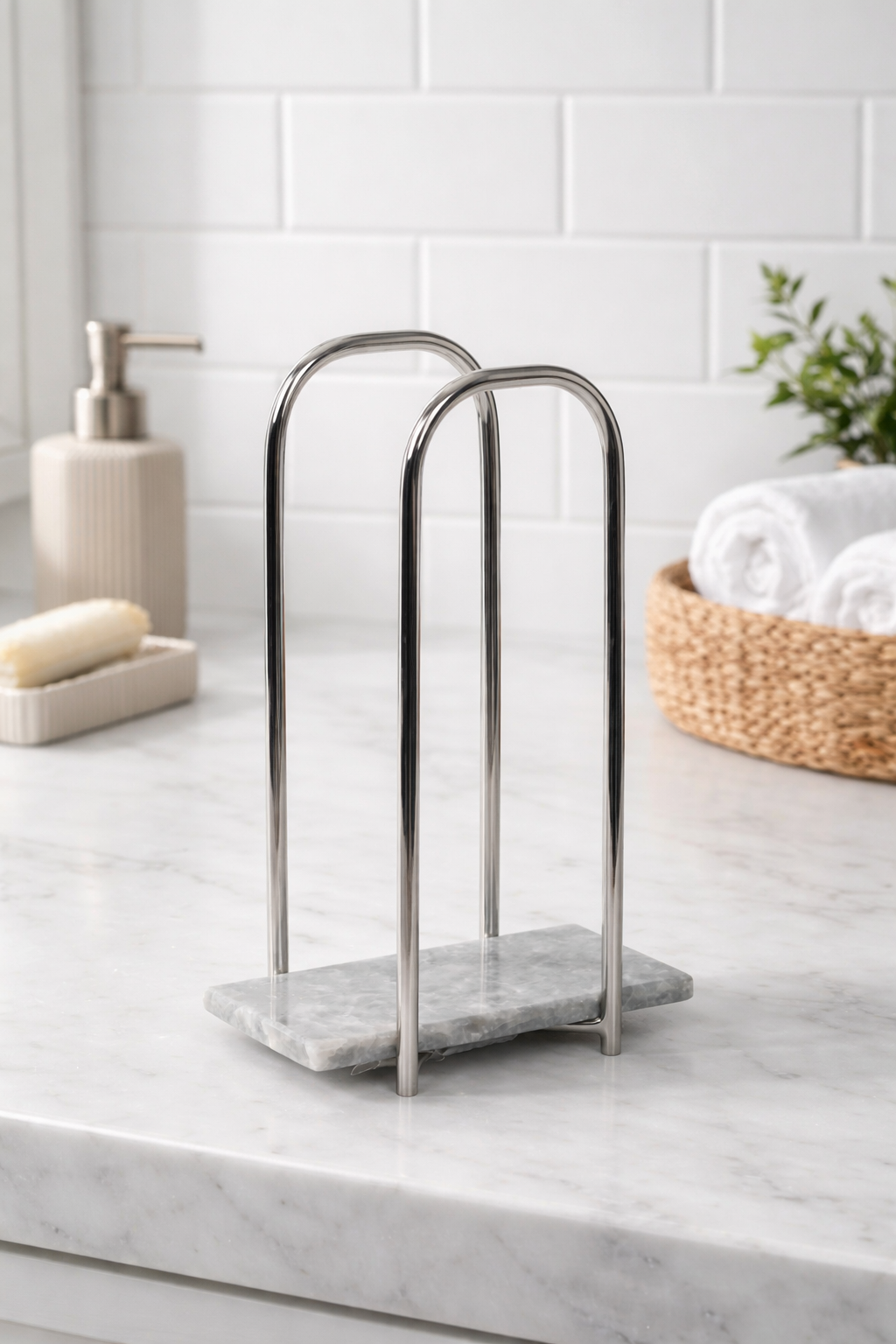 Luxury towel holder