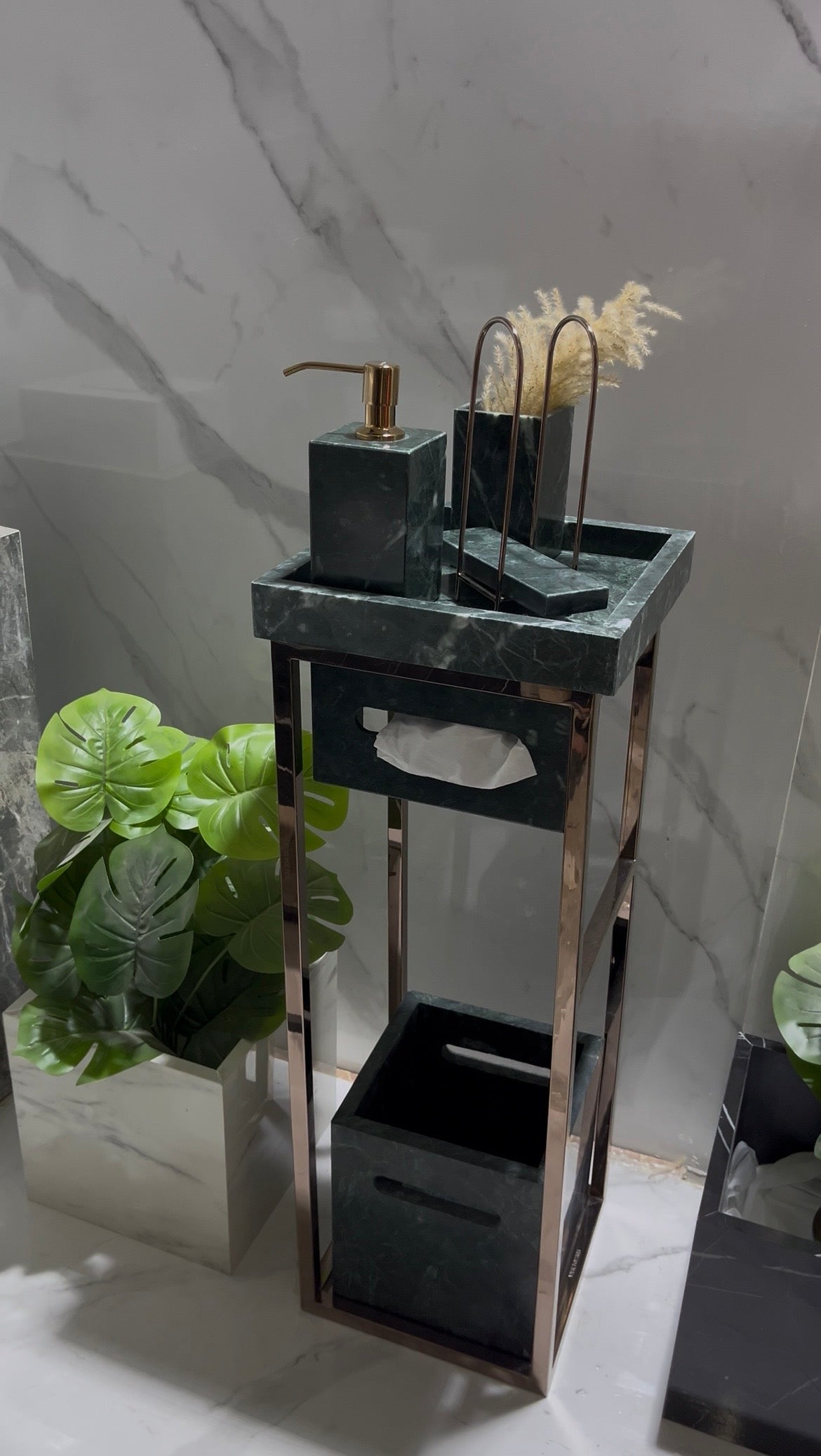 Imperial green Indian Marble Bath Set