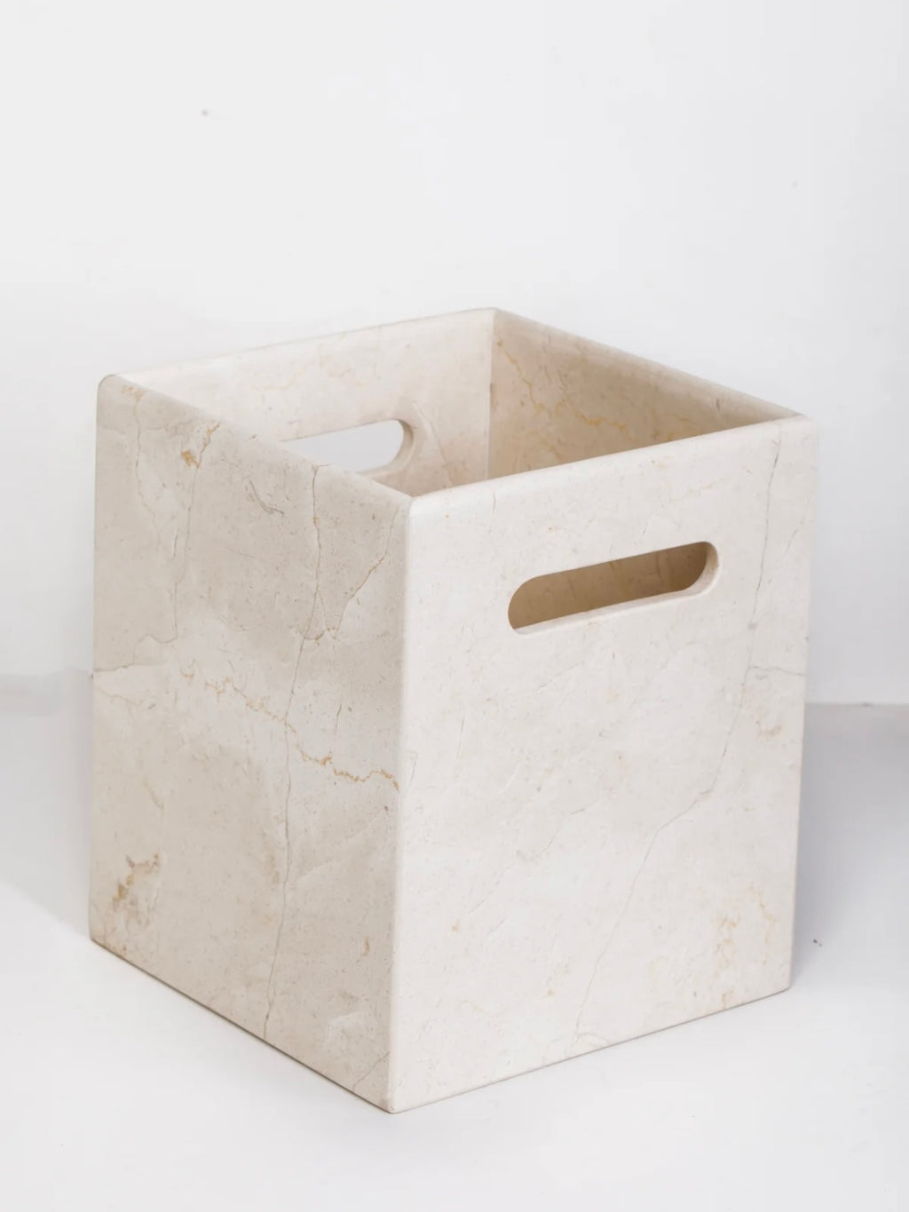 Laundry Marble towels basket