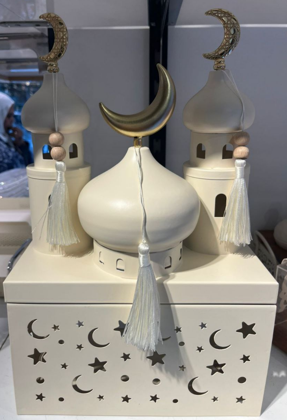 Royal Dome Ramadan Lantern – Premium Imported Metal Decor (Non-Peel Finish)