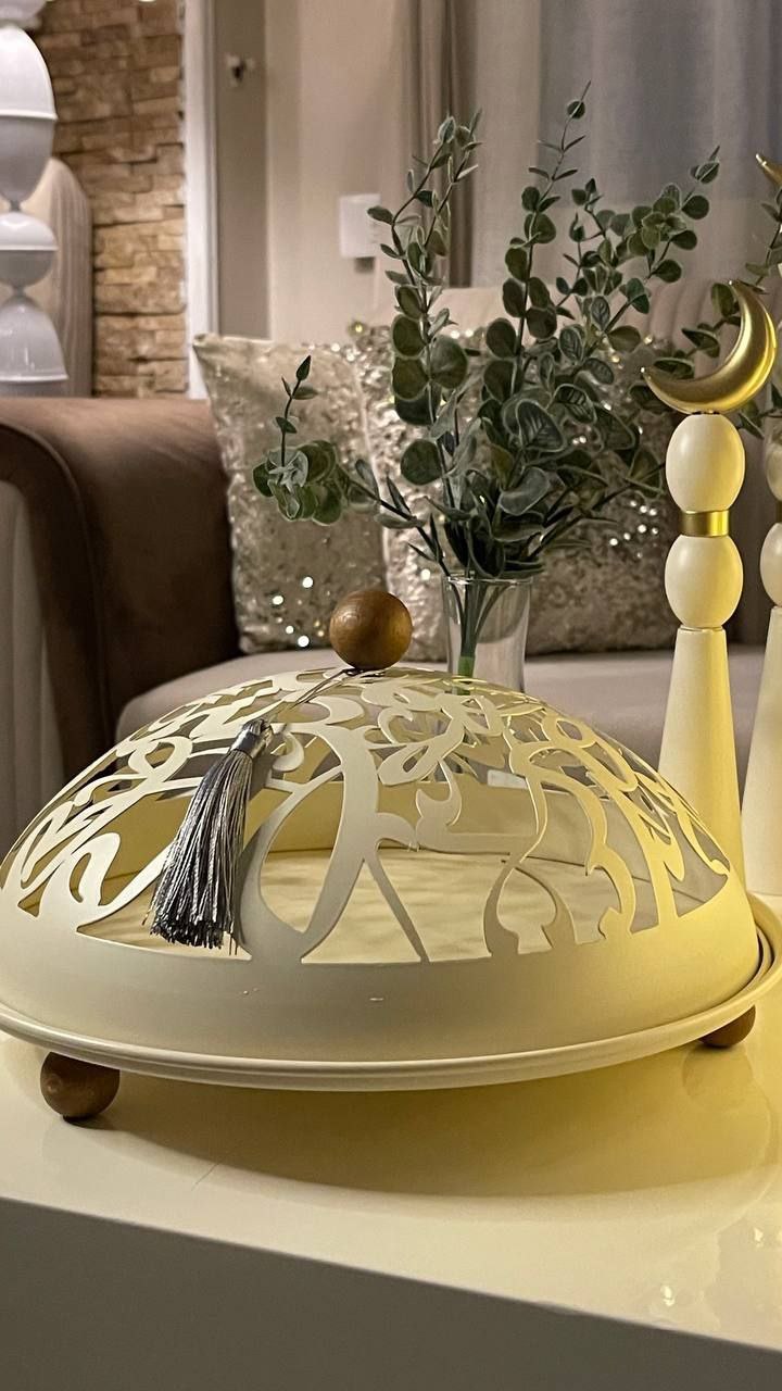 Calligraphy Artisan Dates Bowl – Premium Metal Ramadan Serving Dish