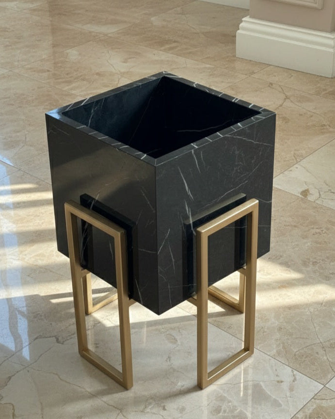 Gold Stand black glossy plant pot (2 sizes Available) Alike Marble