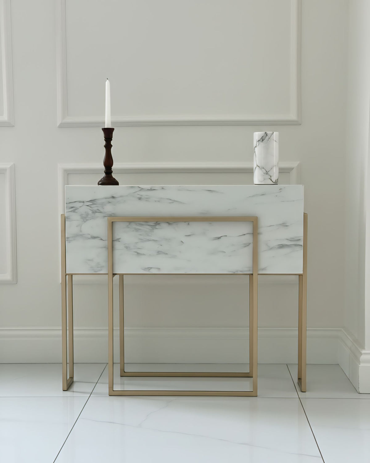 White 80cm pot or table Alike Marble