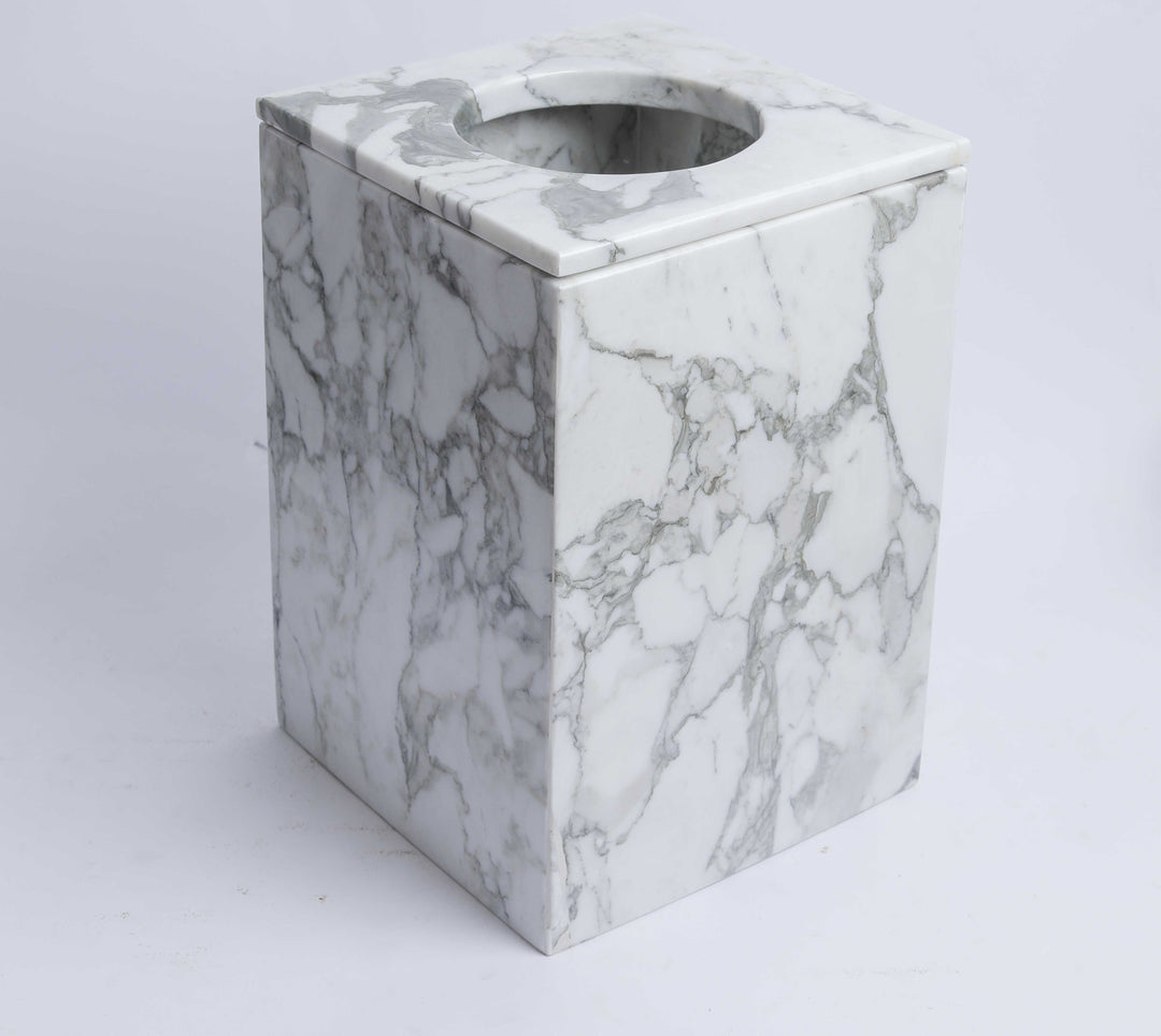 Marble basket with cover