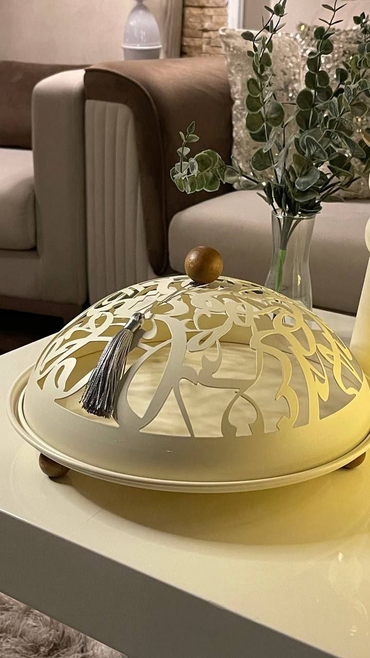 Calligraphy Artisan Dates Bowl – Premium Metal Ramadan Serving Dish