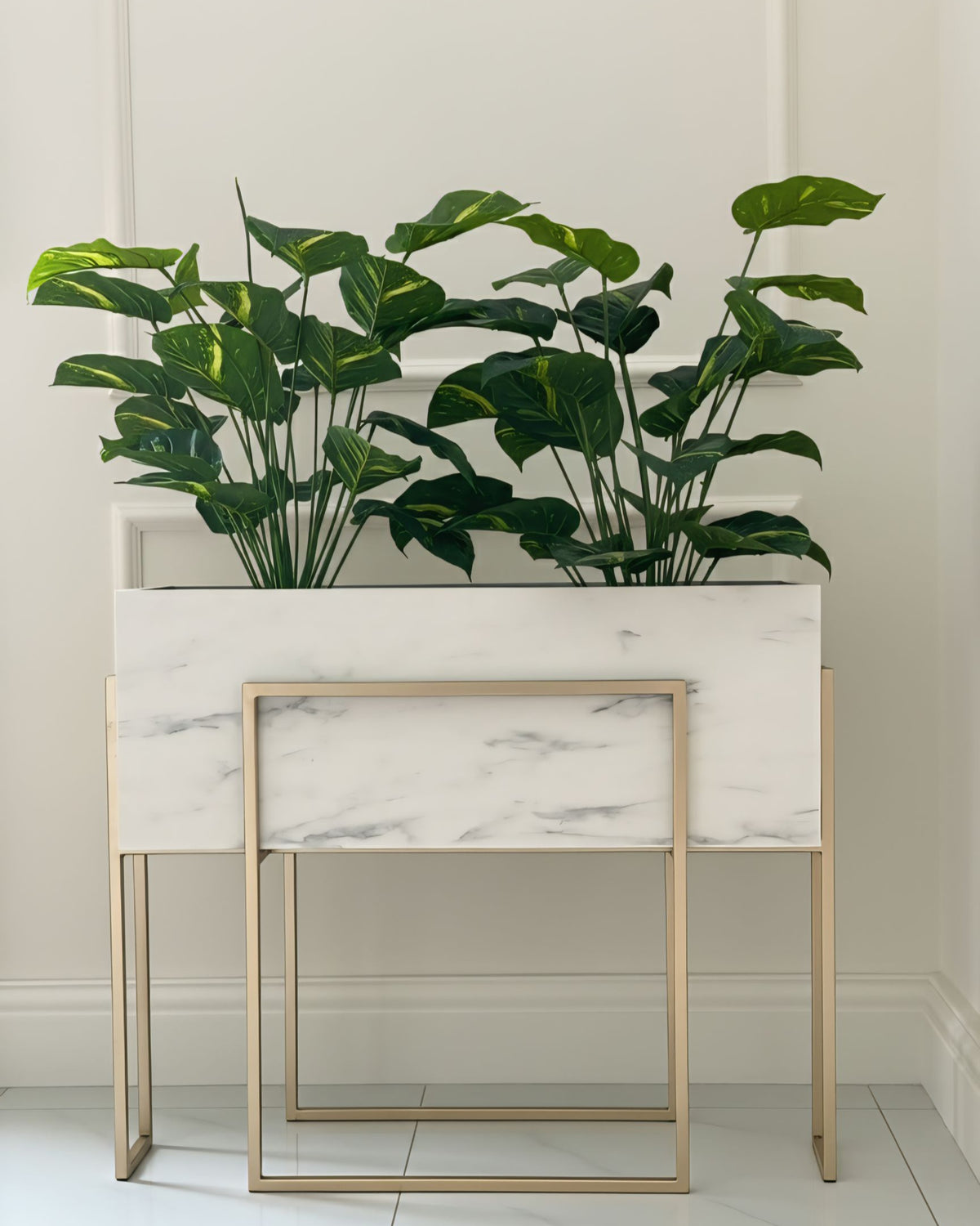 White 80cm pot or table Alike Marble