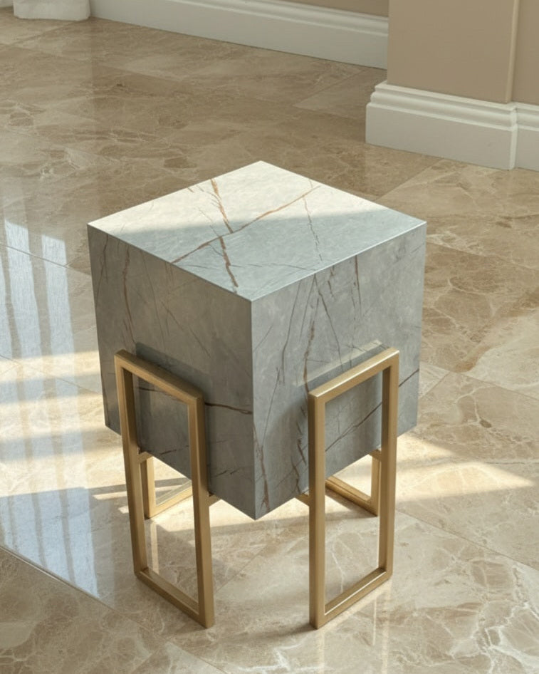 Gold Stand grayish plant pot (2 Sizes Available) Alike Marble