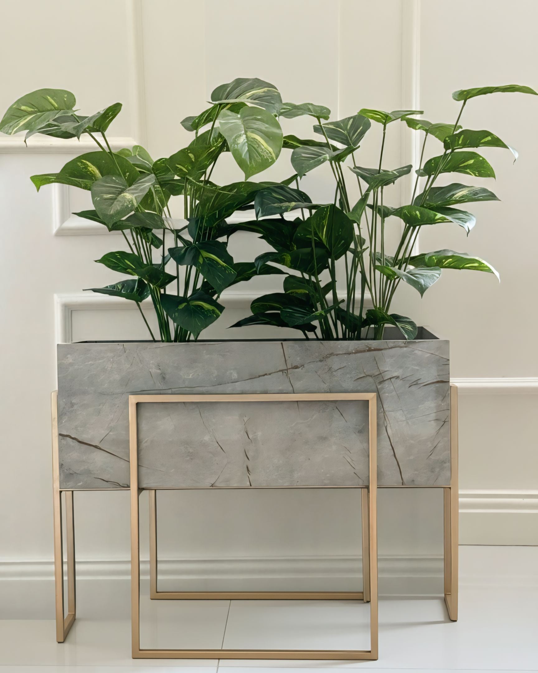 Grayish 80cm pot or table