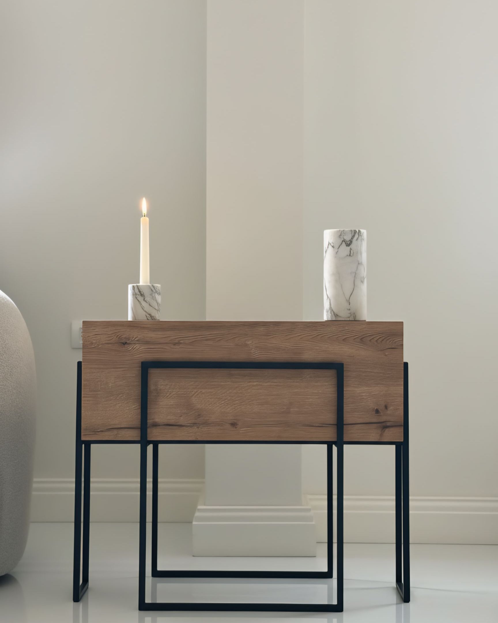 Wooden 80cm pot or table